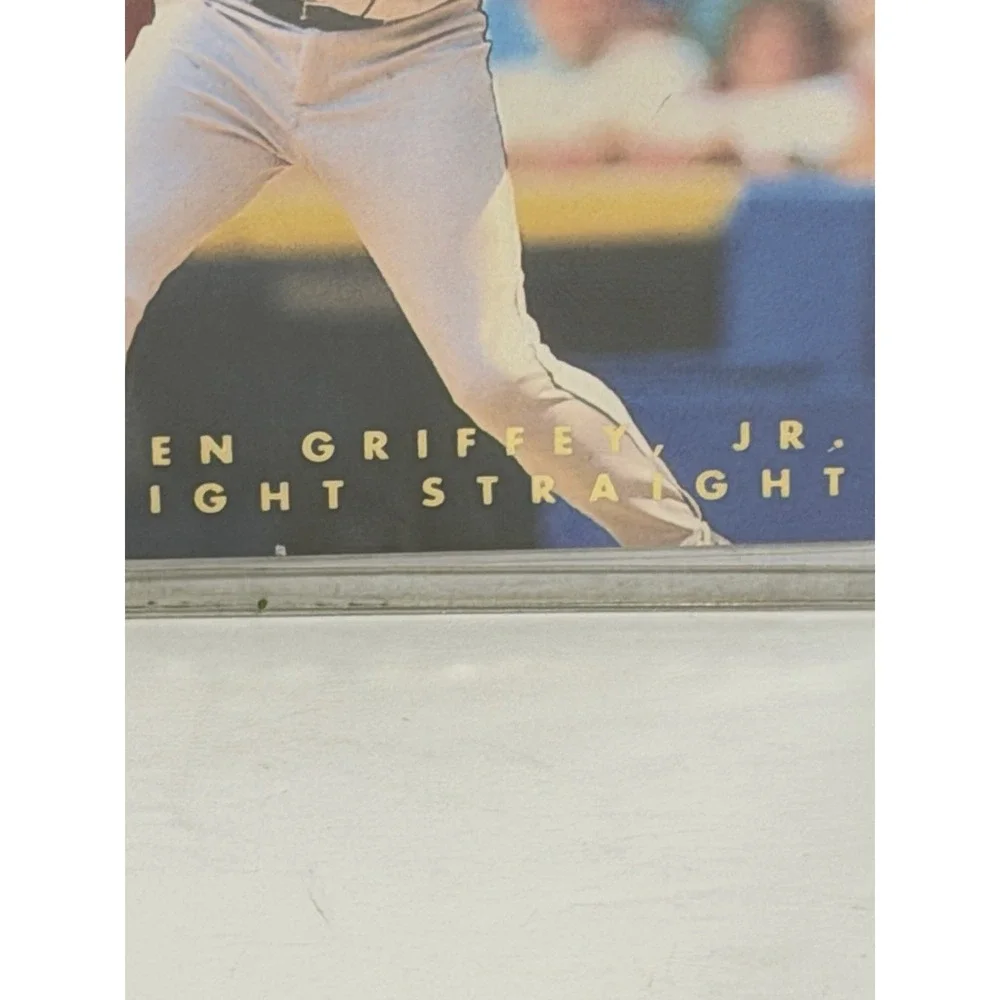 1994 Fleer Golden Moments #4 Ken Griffey Jr. Mariners